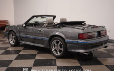 Ford-Mustang-Cabriolet-1989-11