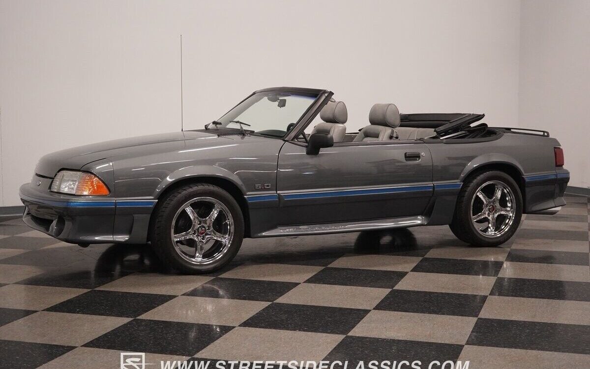 Ford-Mustang-Cabriolet-1989-8