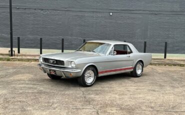 Ford-Mustang-Coupe-1966-10