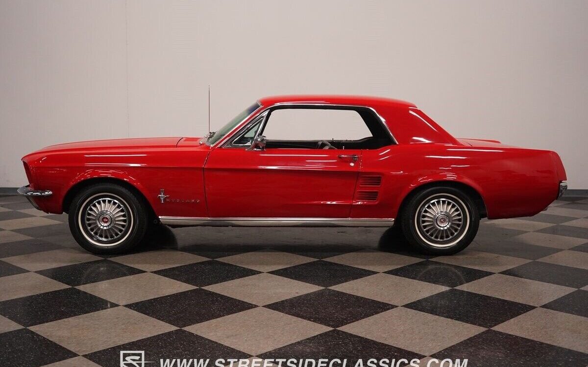 Ford-Mustang-Coupe-1967-9