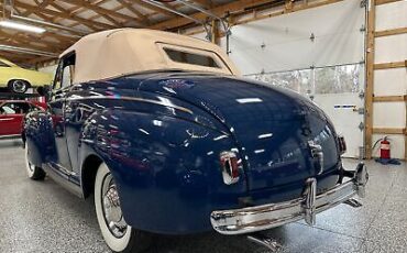 Ford-Super-Deluxe-Cabriolet-1941-5