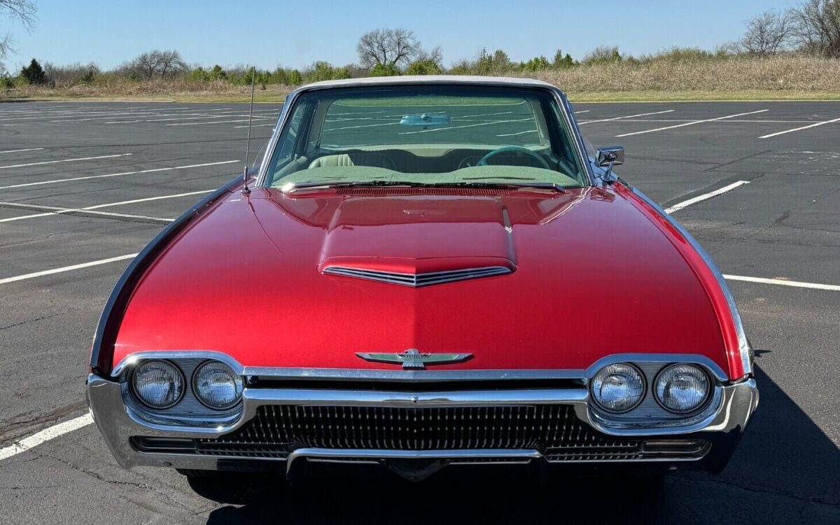 Ford-Thunderbird-Coupe-1963-6
