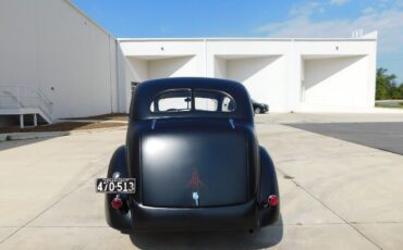 Ford-Tudor-1937-9