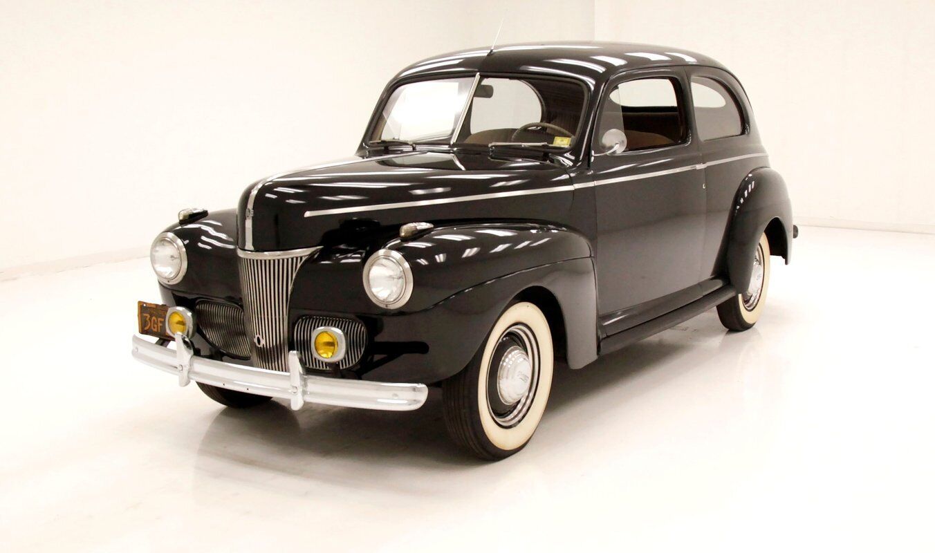 Ford Tudor Berline 1941 à vendre