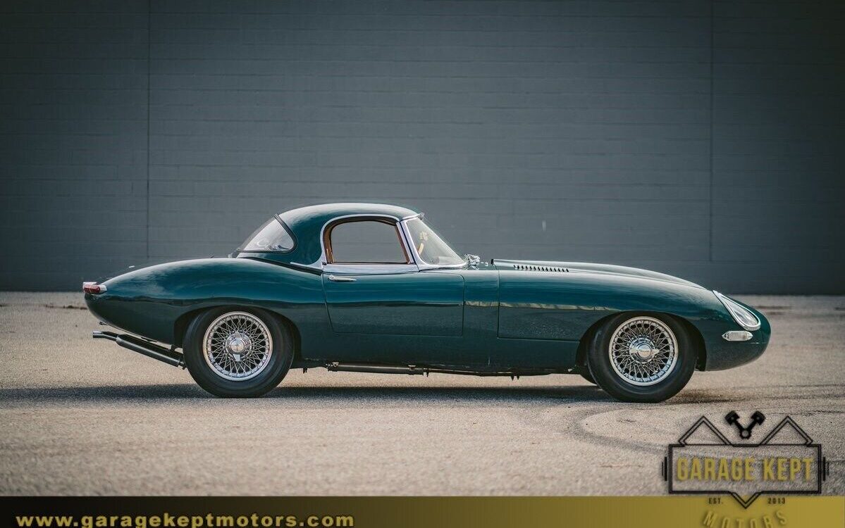 Jaguar-E-Type-Cabriolet-1964-4
