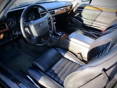 Jaguar-XJS-Coupe-1990-18