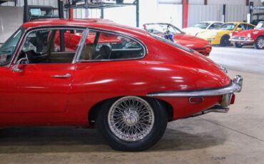 Jaguar-XK-Coupe-1969-3