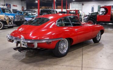 Jaguar-XK-Coupe-1969-6