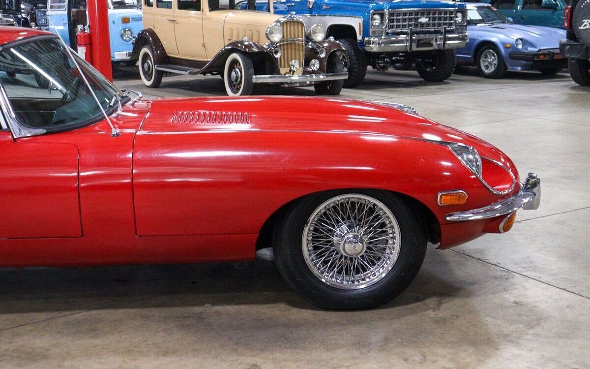 Jaguar-XK-Coupe-1969-9