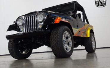 Jeep-CJ-1983-3