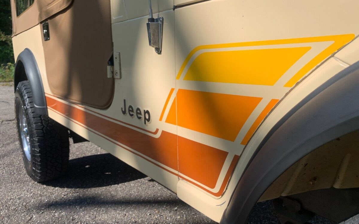 Jeep-CJ-SUV-1983-14