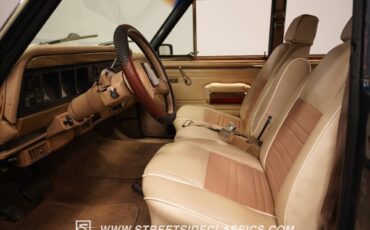 Jeep-Wagoneer-SUV-1989-4