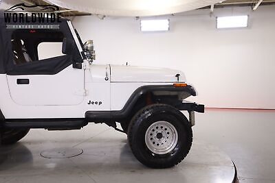 Jeep-Wrangler-1988-7
