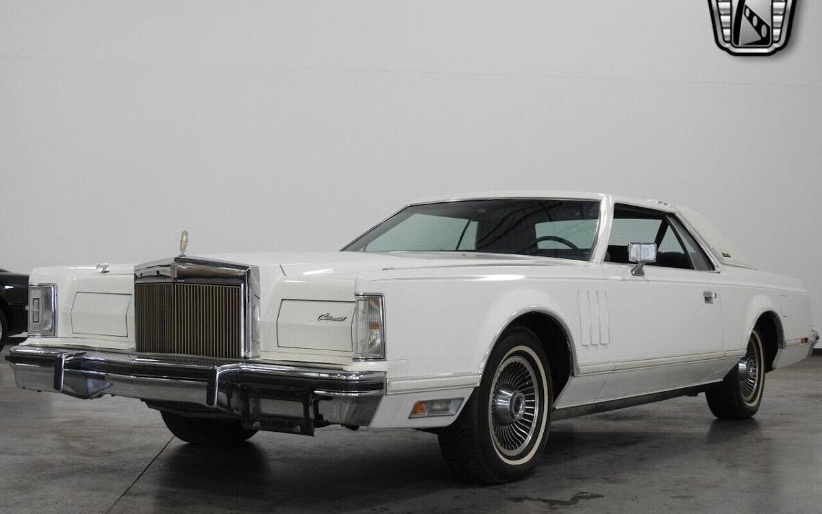 Lincoln-Continental-1979-2