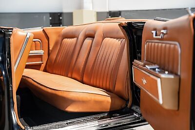 Lincoln-Continental-Cabriolet-1966-1