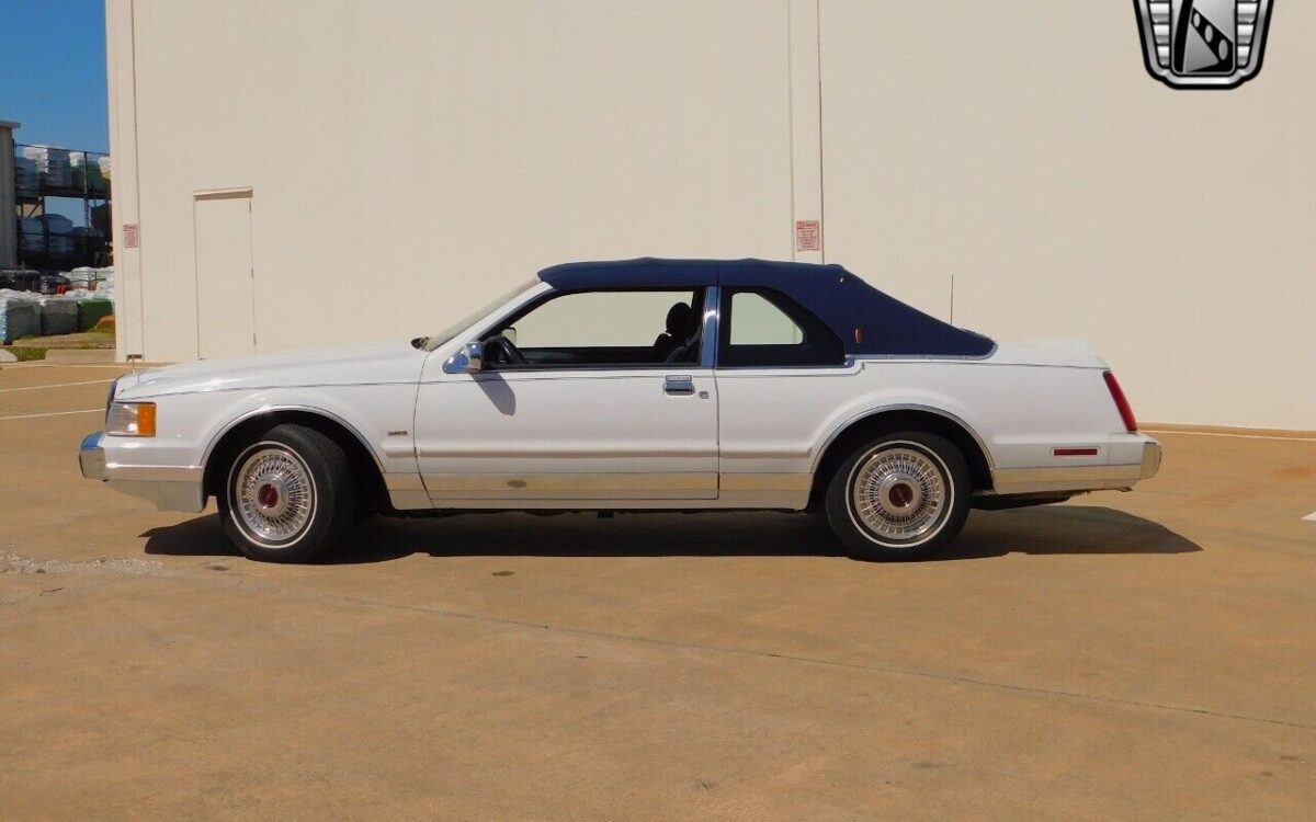 Lincoln-Mark-Series-1988-3