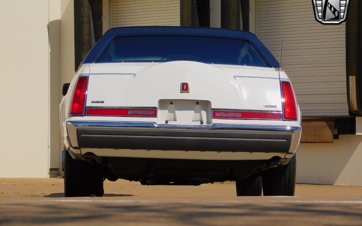 Lincoln-Mark-Series-1988-4