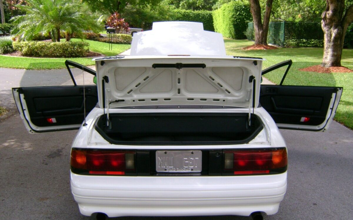 Mazda-RX-7-Cabriolet-1991-8