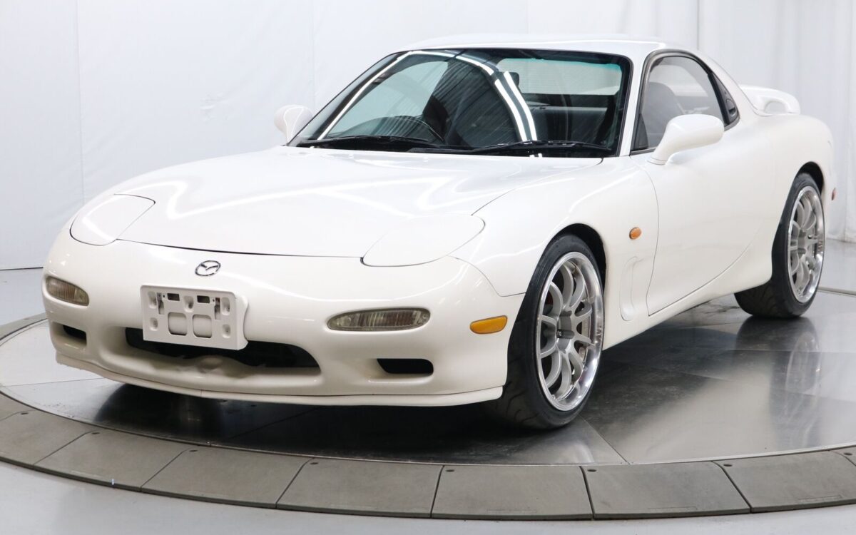 Mazda-RX-7-Coupe-1994-1