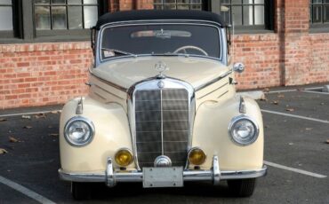 Mercedes-Benz-200-Series-1952-1