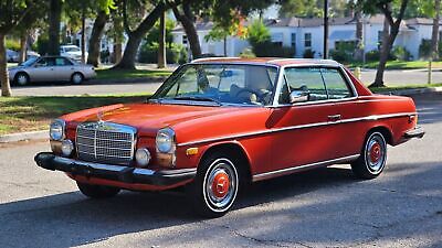 Mercedes-Benz-200-Series-Coupe-1976-3