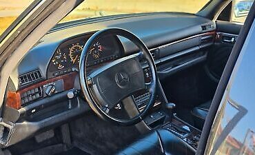 Mercedes-Benz-500-Series-Limousine-1991-10
