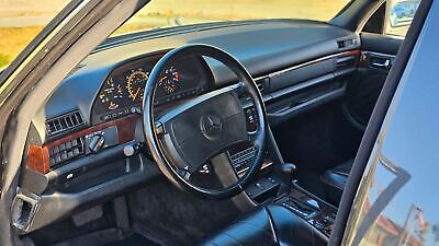 Mercedes-Benz-500-Series-Limousine-1991-10