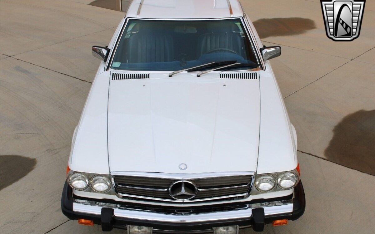 Mercedes-Benz-SL-Class-1988-9