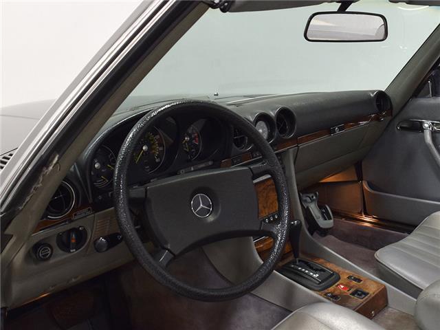 Mercedes-Benz-SL-Class-Cabriolet-1985-8