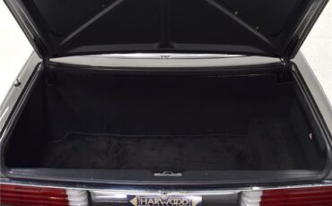 Mercedes-Benz-SL-Class-Cabriolet-1985-9
