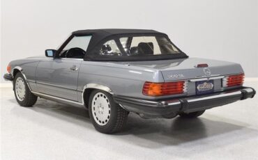Mercedes-Benz-SL-Class-Cabriolet-1988-3