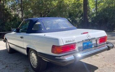 Mercedes-Benz-SL-Class-Cabriolet-1988-4
