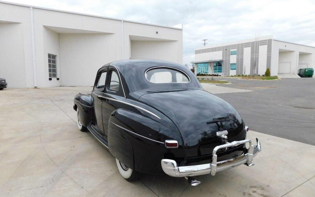 Mercury-A19-Coupe-1941-8
