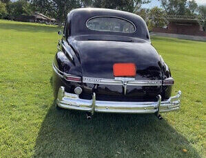 Mercury-Coupe-Coupe-1947-5