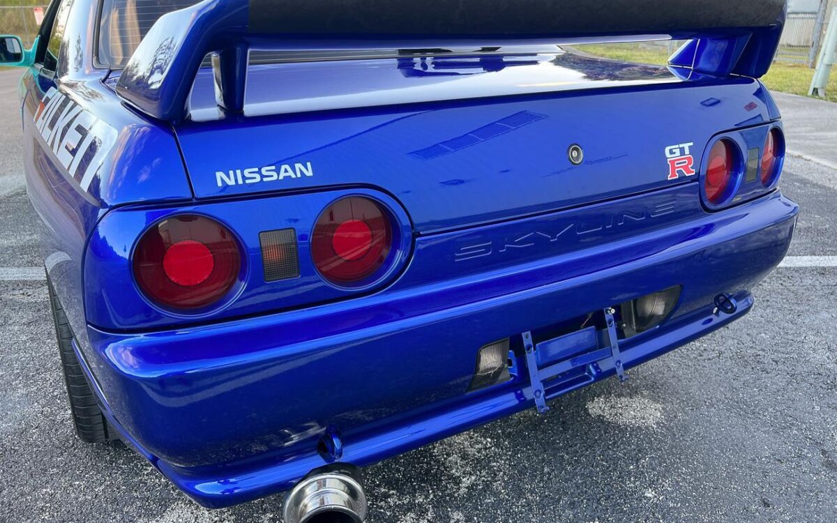 Nissan-GT-R-Coupe-1993-38