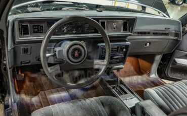 Oldsmobile-Cutlass-Coupe-1987-3