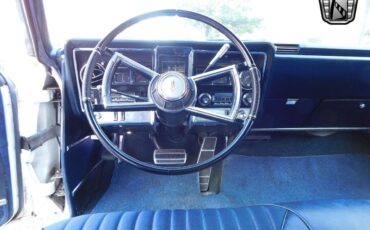 Oldsmobile-Toronado-1966-11