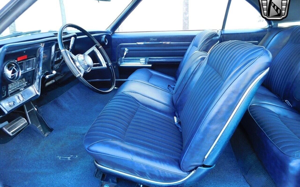 Oldsmobile-Toronado-1966-7