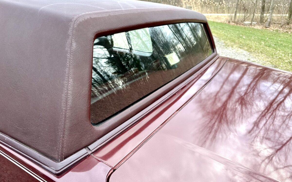 Oldsmobile-Toronado-1981-31
