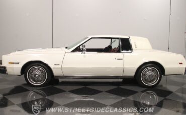 Oldsmobile-Toronado-Coupe-1985-2