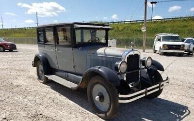Oldsmobile deluxe touring 1926
