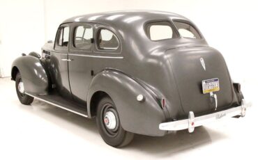Packard-120-Berline-1940-2