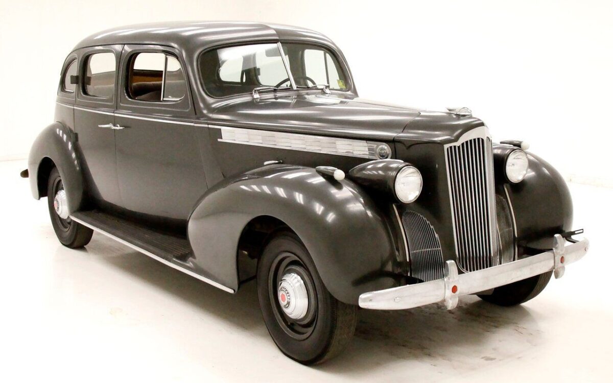 Packard-120-Berline-1940-5