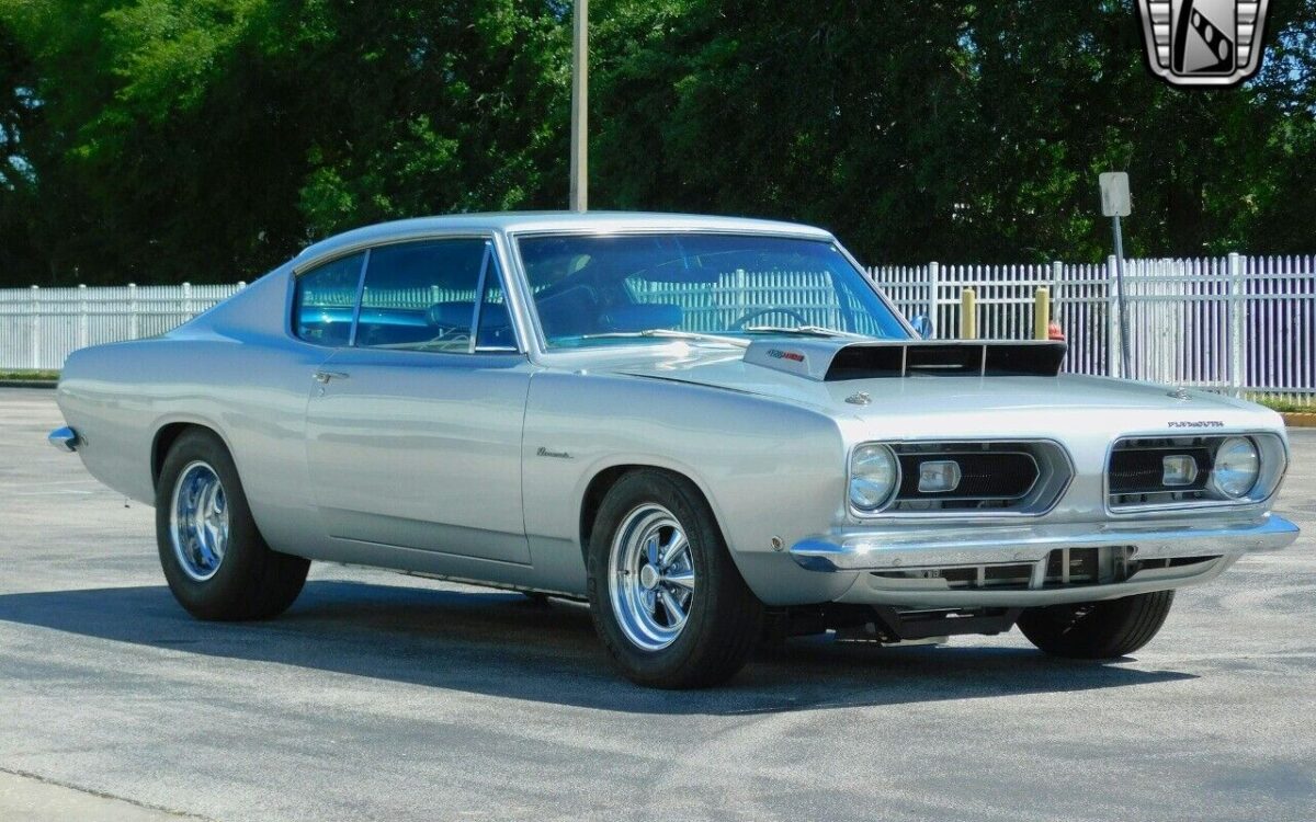 Plymouth-Barracuda-1968-10