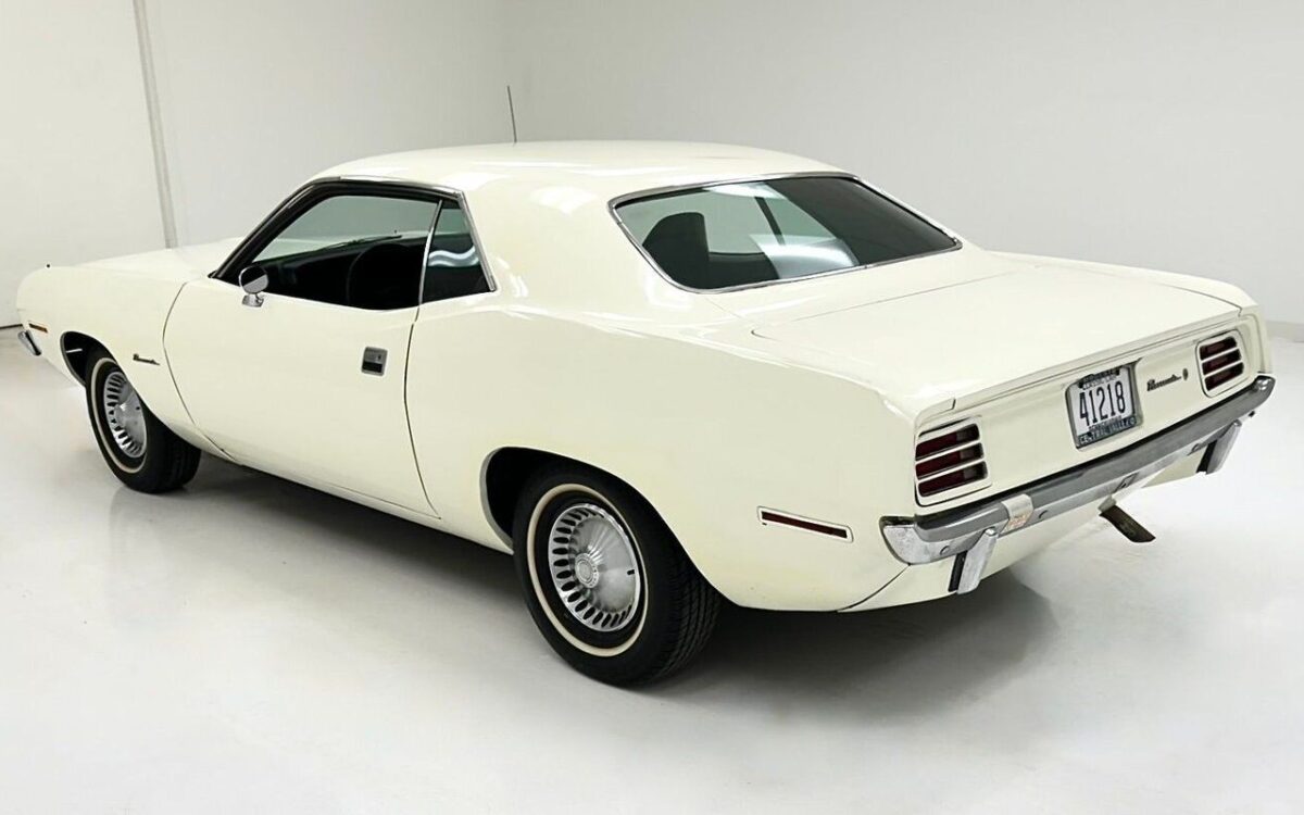 Plymouth-Barracuda-1970-2