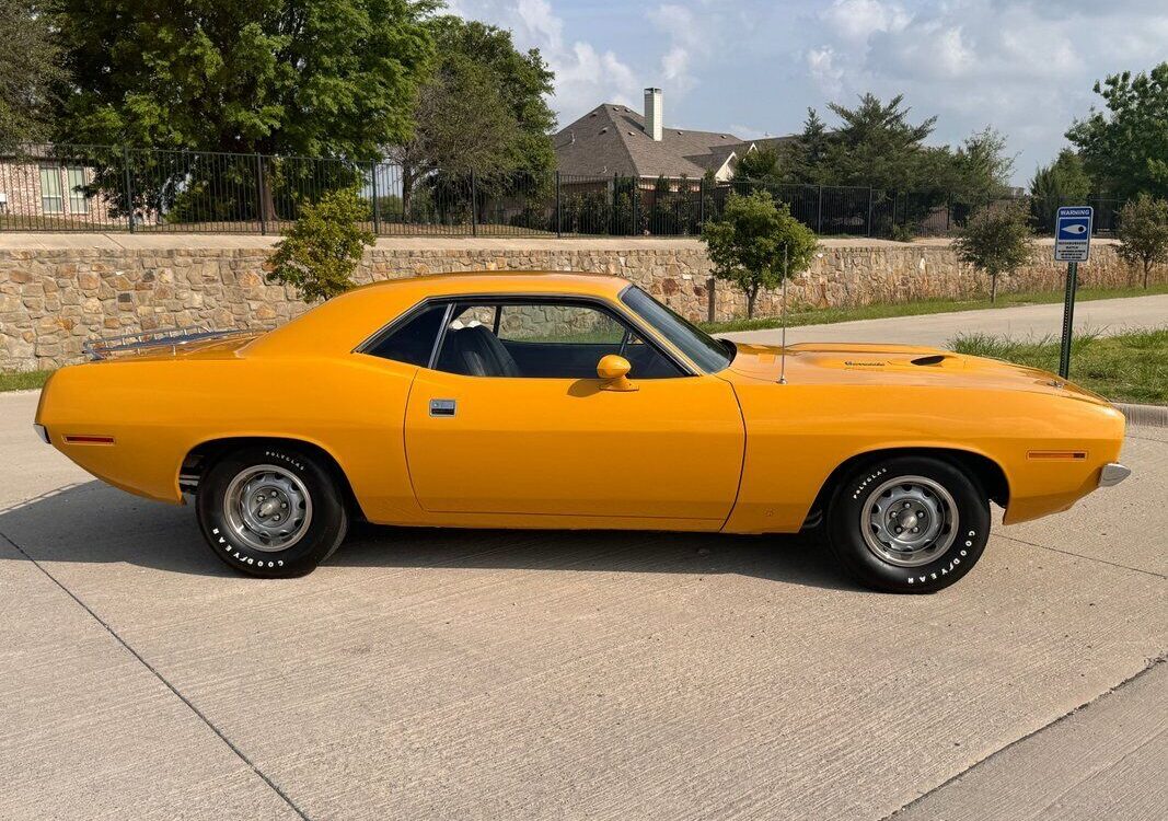 Plymouth-Barracuda-1971-24