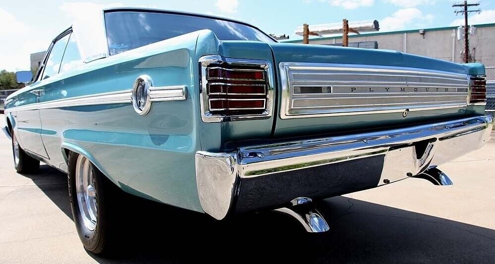 Plymouth-Belvedere-II-Coupe-1966-22
