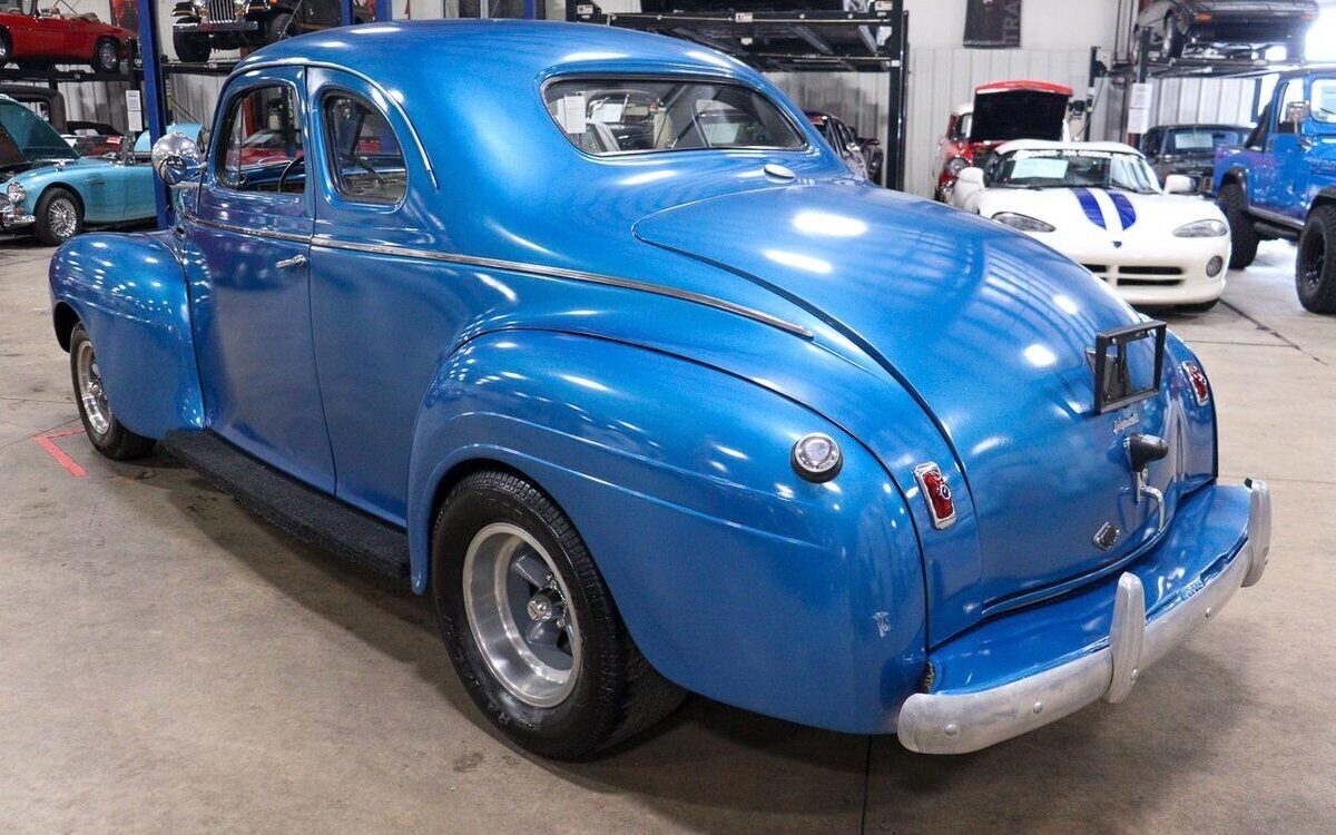Plymouth-Coupe-Coupe-1940-4