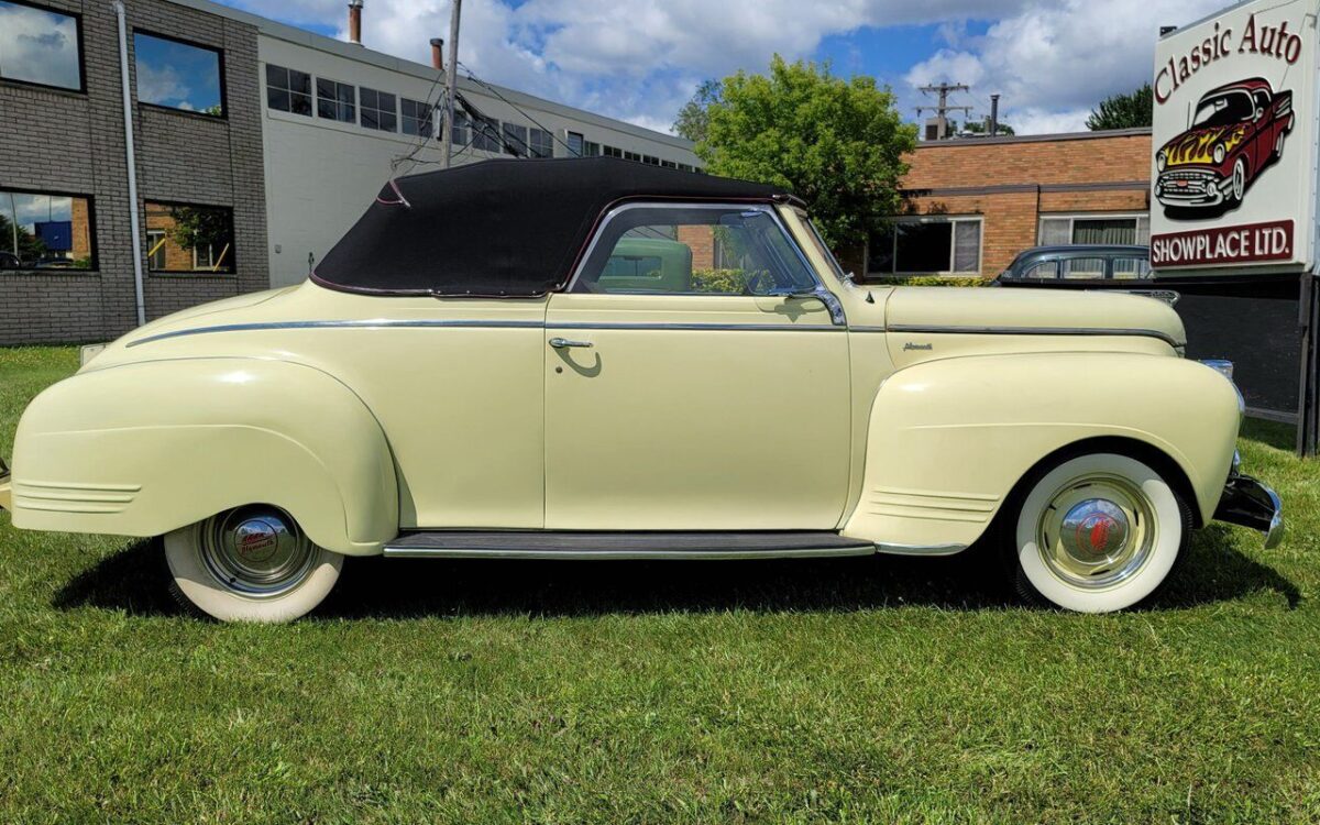 Plymouth-Deluxe-1941-6