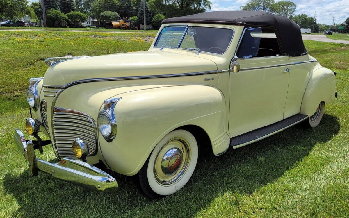 Plymouth-Deluxe-1941-9
